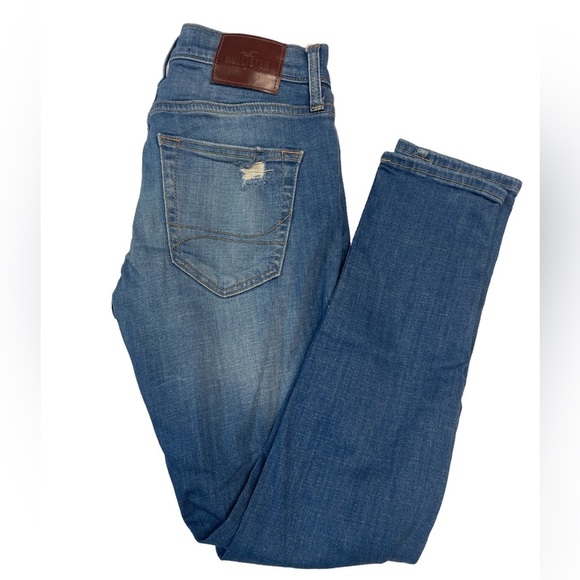 Hollister Women’s Jeans Skinny Advanced Stretch Distressed - Picture 2 of 6